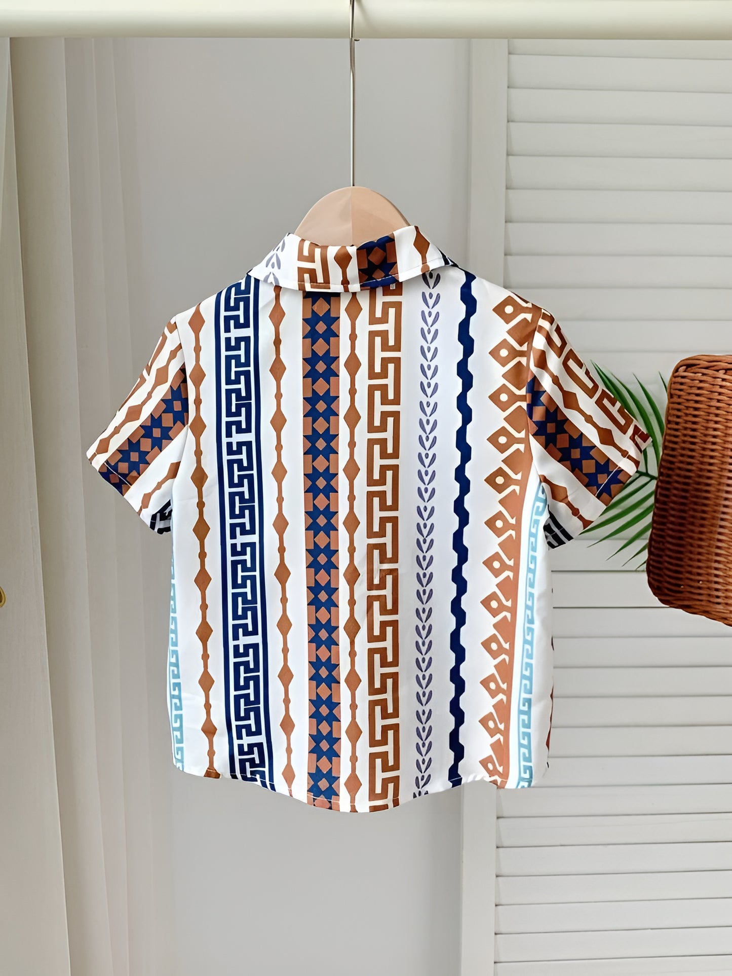 Boy Brown Chain Geomatric Striped Short Sleeve Shirt & Shorts Two Piece Clothing Set