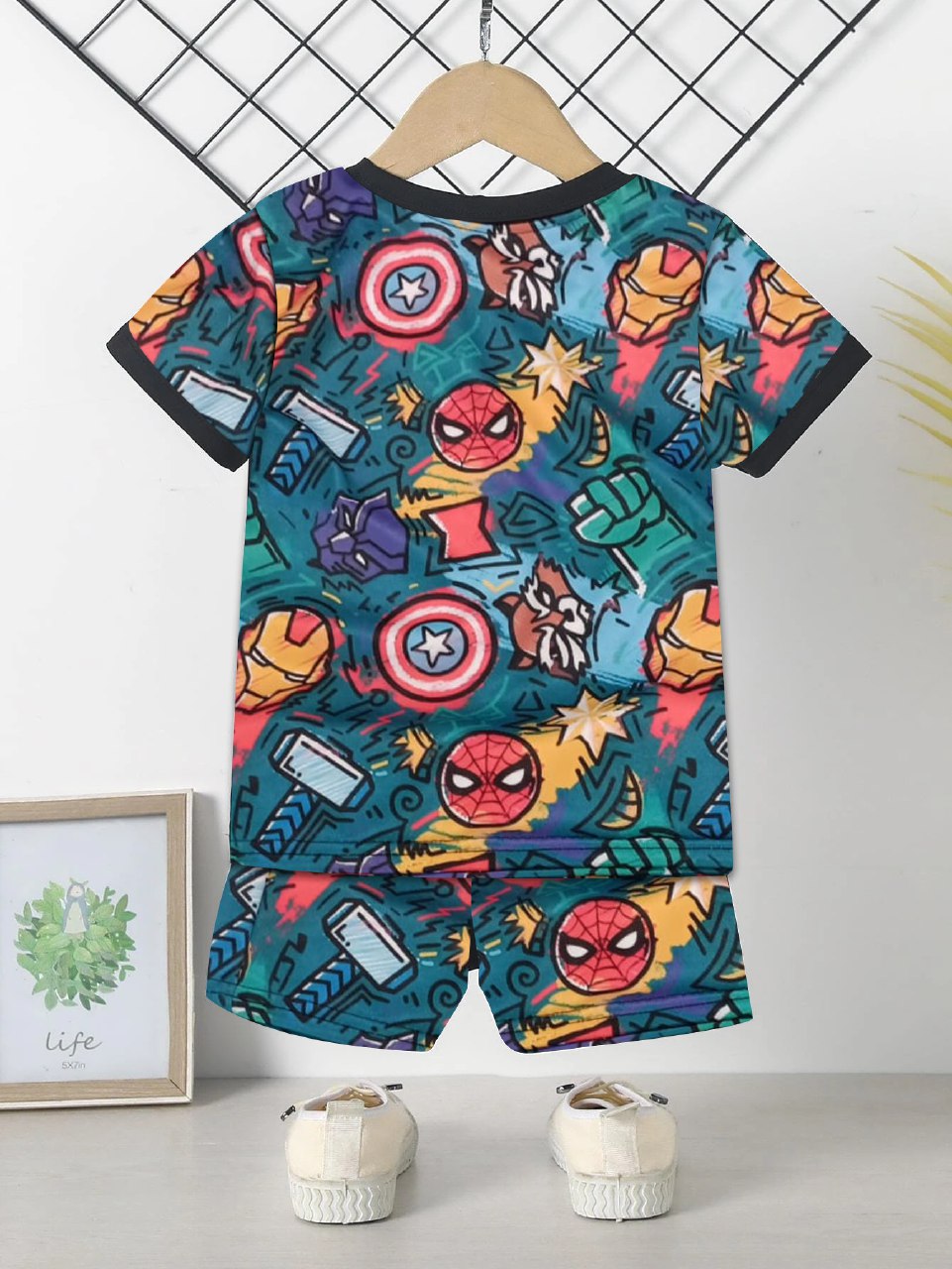Trendy Superhero Printed Kids T-Shirt & Shorts 2-Piece Set – Comfortable & Stylish