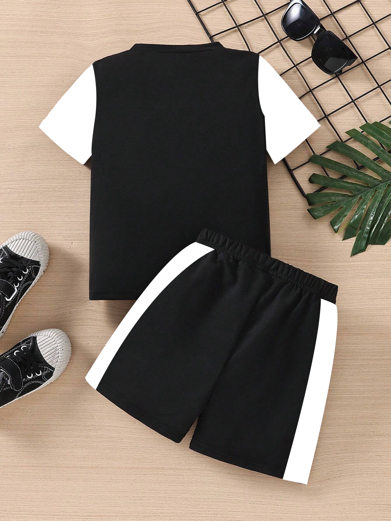 Black & White Cotton Boys Summer Outfit Clothing Set T-shirt and Short -Shinydots